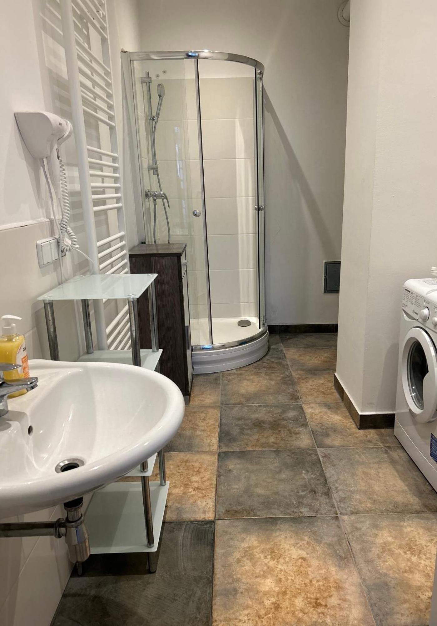 Schoene, Helle Wohnung In Stadtnaehe Wina Bagian luar foto